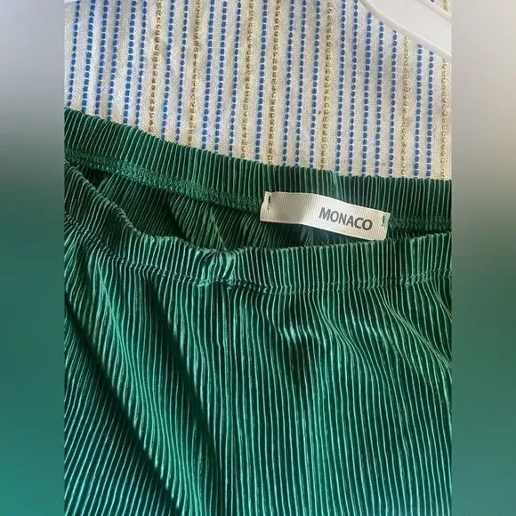 MONACO Suit Women Green 2 Pieces Shirt and pants set Sz L very comfortable NEW